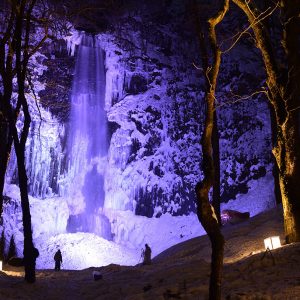冬の玉簾の滝