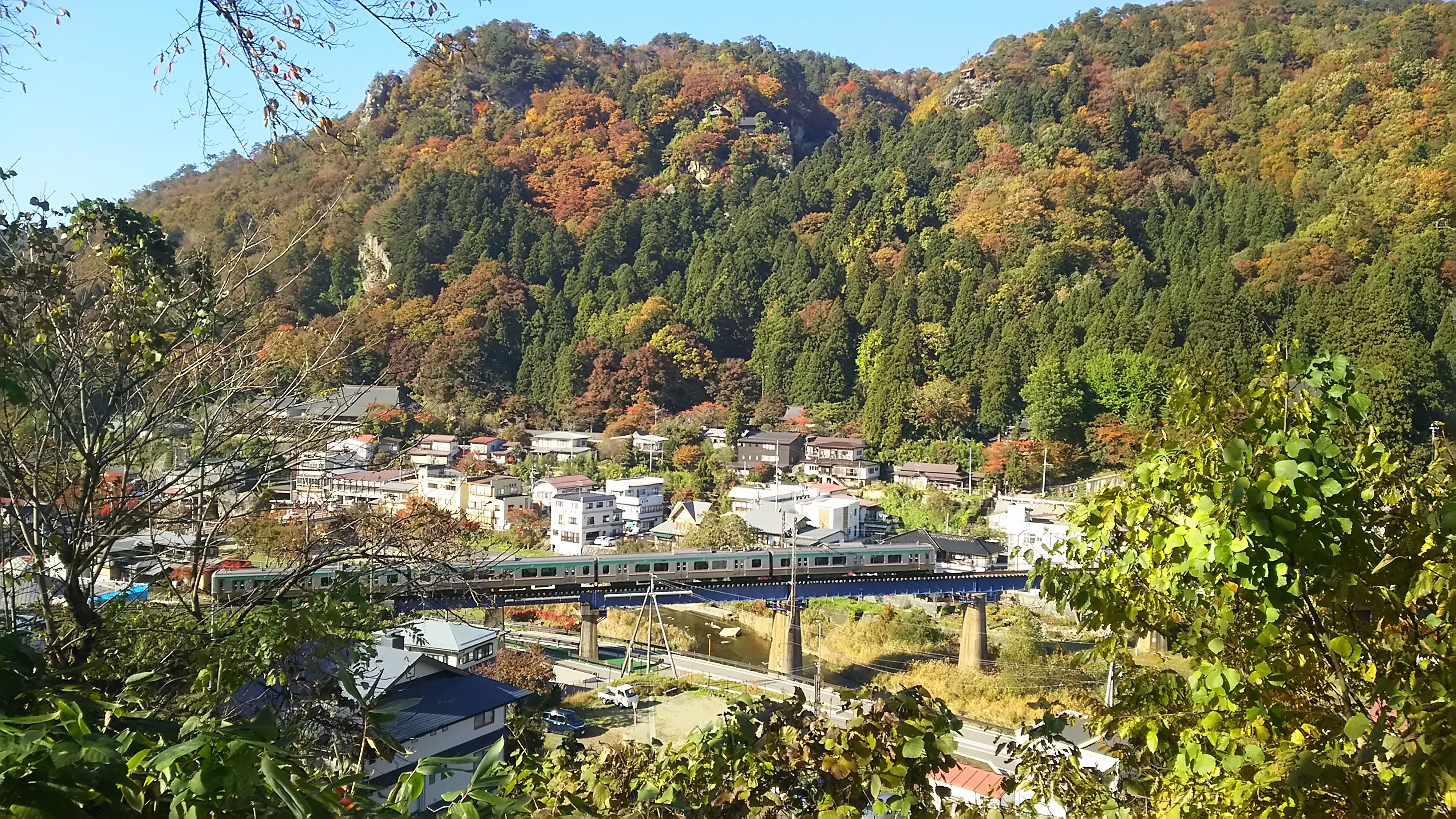 秋の山寺と仙山線